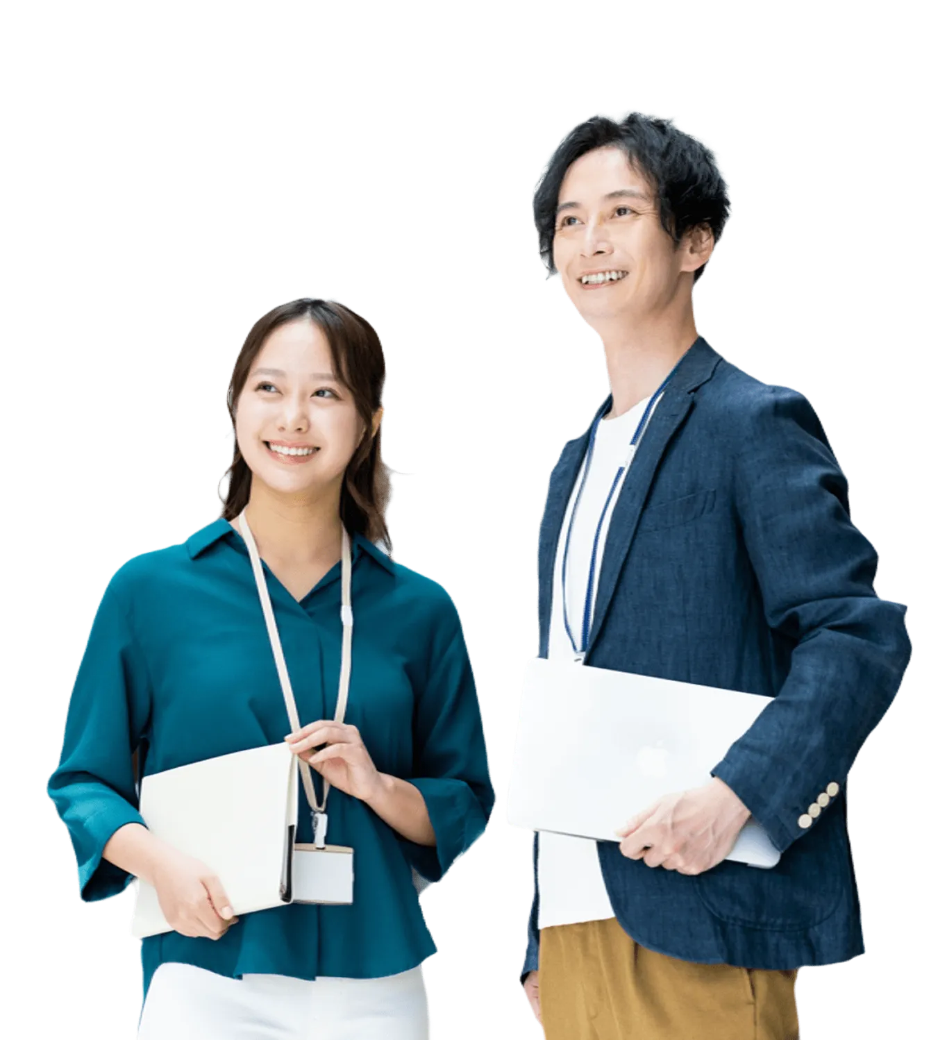 遠くを見つめる男女